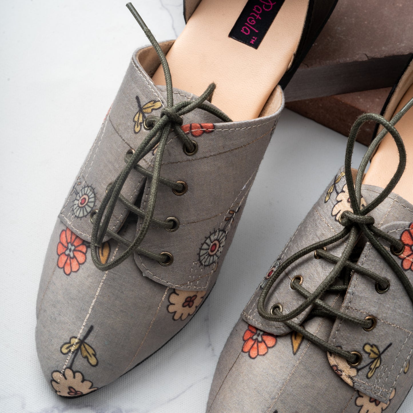 Sombre Floral