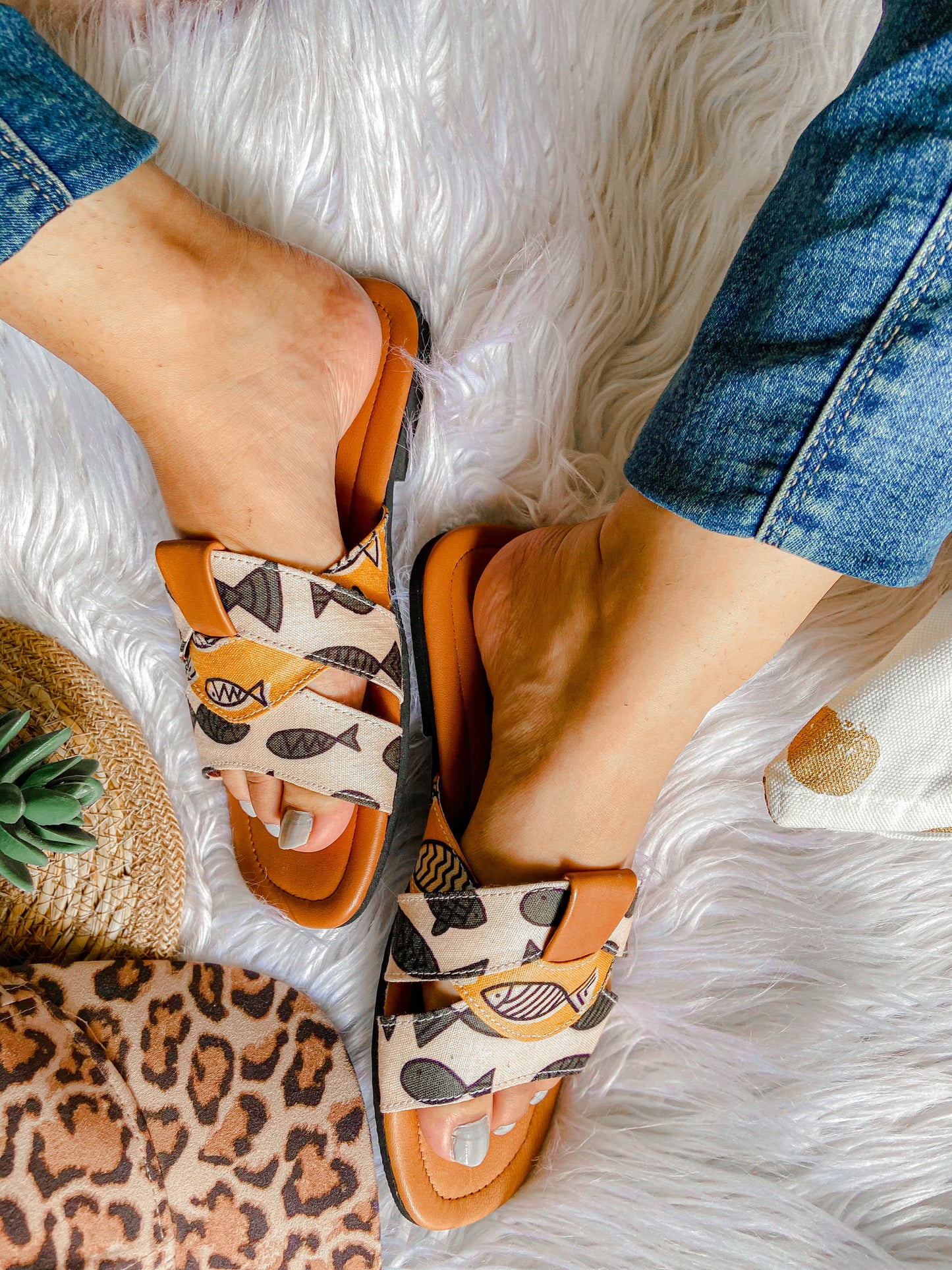 Lakeside Love Flats