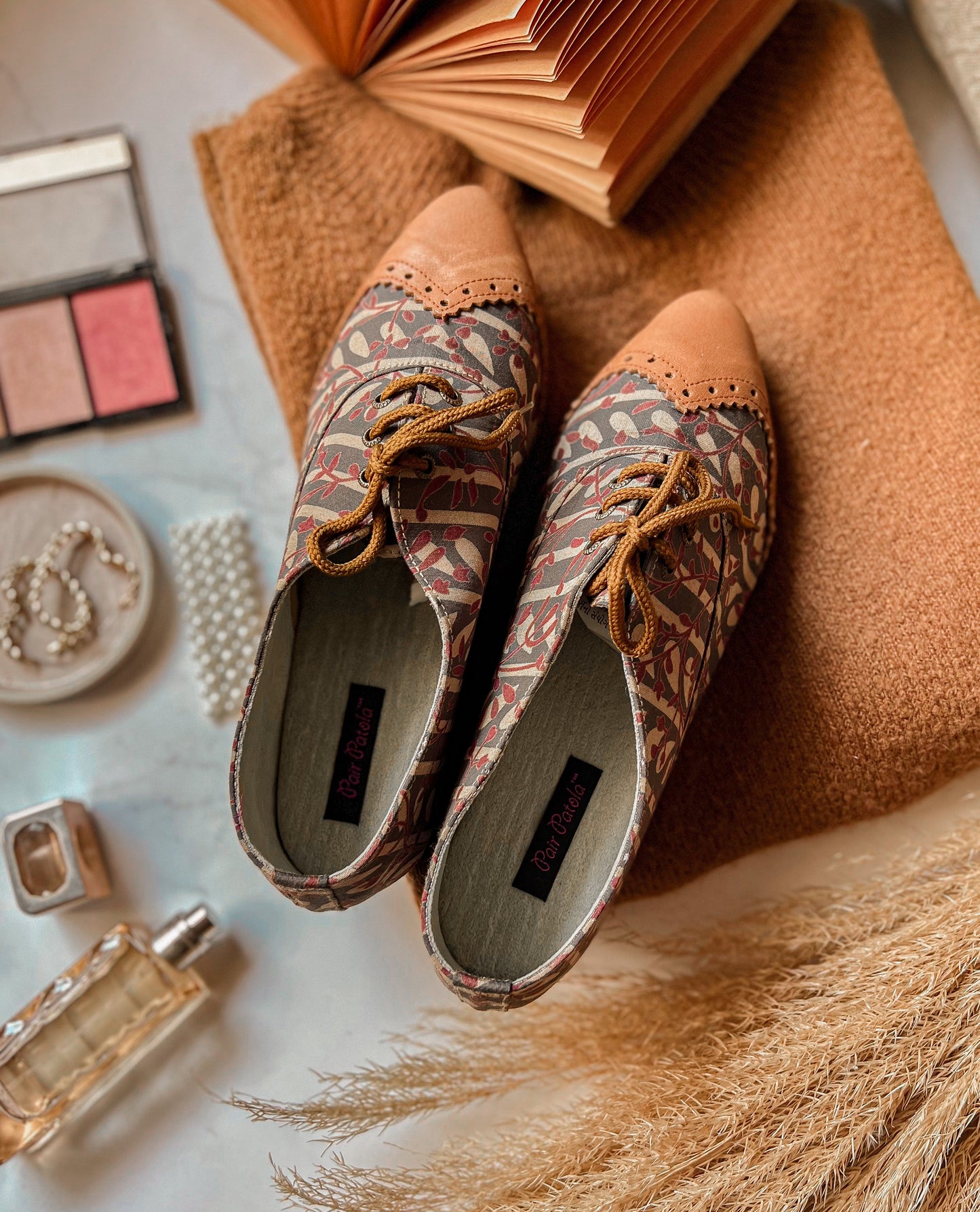Rustic Vines Oxfords Shoes