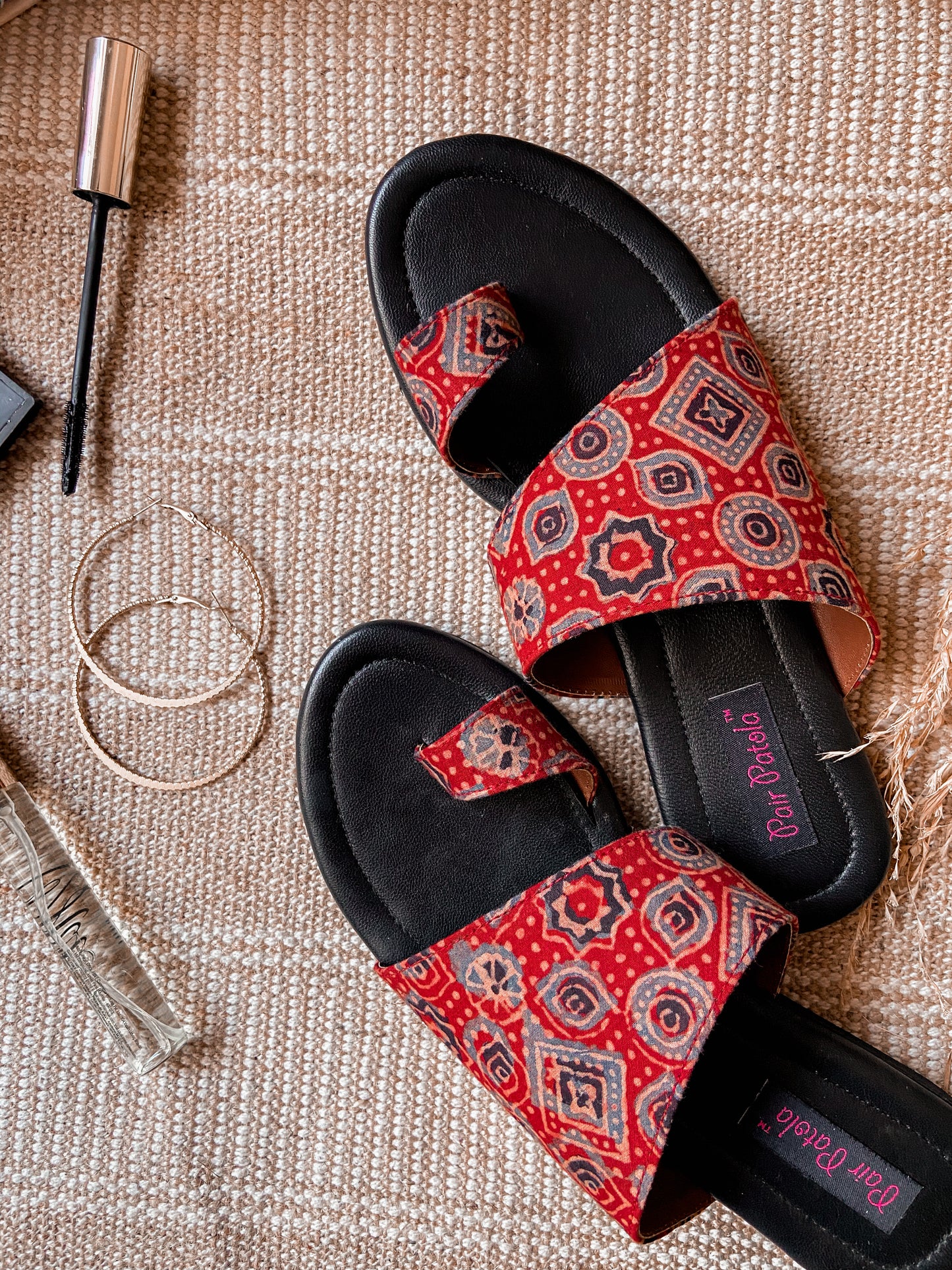 Contemporary cut Ethnic Flats