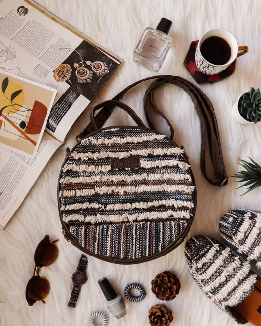 Frosted Snowflakes Round Bag